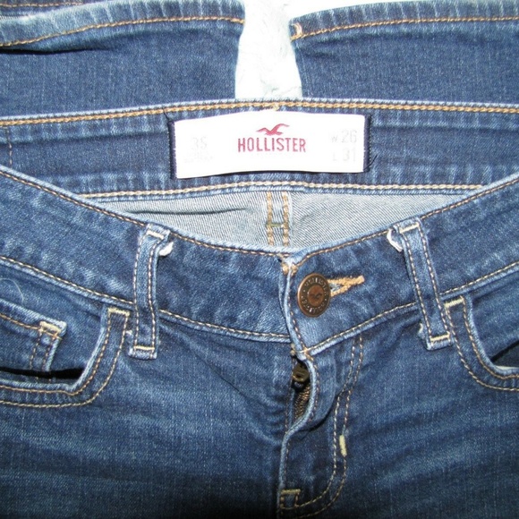Hollister Ladies Dark Wash Jean Size 3S  26x31 - Picture 7 of 8